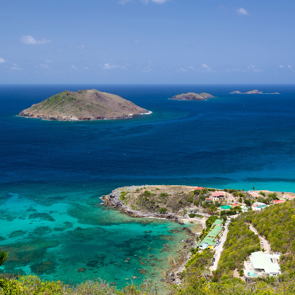 Meet your Posh Ambassador, Jaqueline - Picture 2 of 7